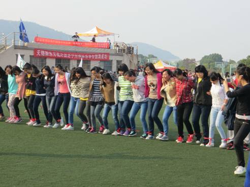 天美娱乐官网
成功举行第十届趣味运动会暨首届“疾风追梦”团队接力比赛