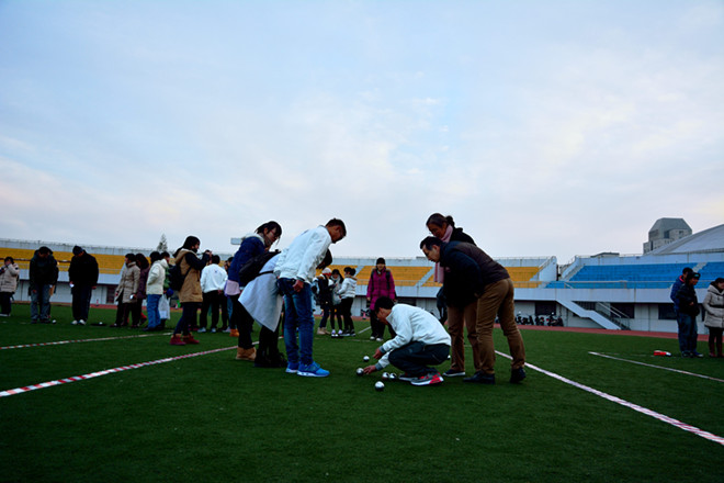 天美娱乐官网
举办第一届学生运动会