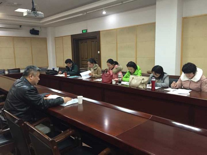 徐岩副校长参加天美娱乐官网
大外拓展部党支部专题组织生活